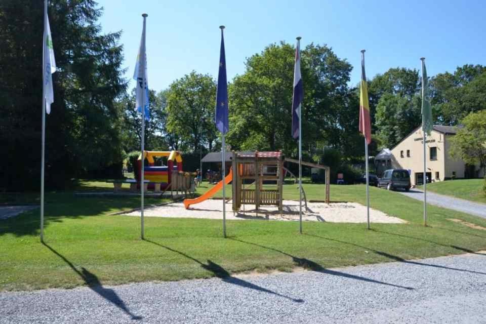Chenefleur Hotel Tintigny ภายนอก รูปภาพ